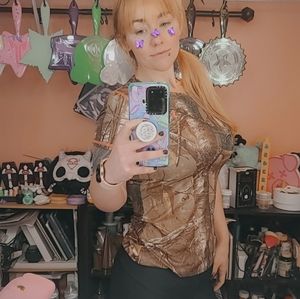 Meet your Posher, Skyy